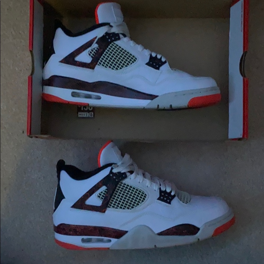 Jordan 4 retro FLIGHT NOSTOLGIA